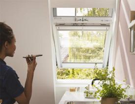 Fenêtre de toit électrique Integra GGL VELUX - CLEAR FINISH